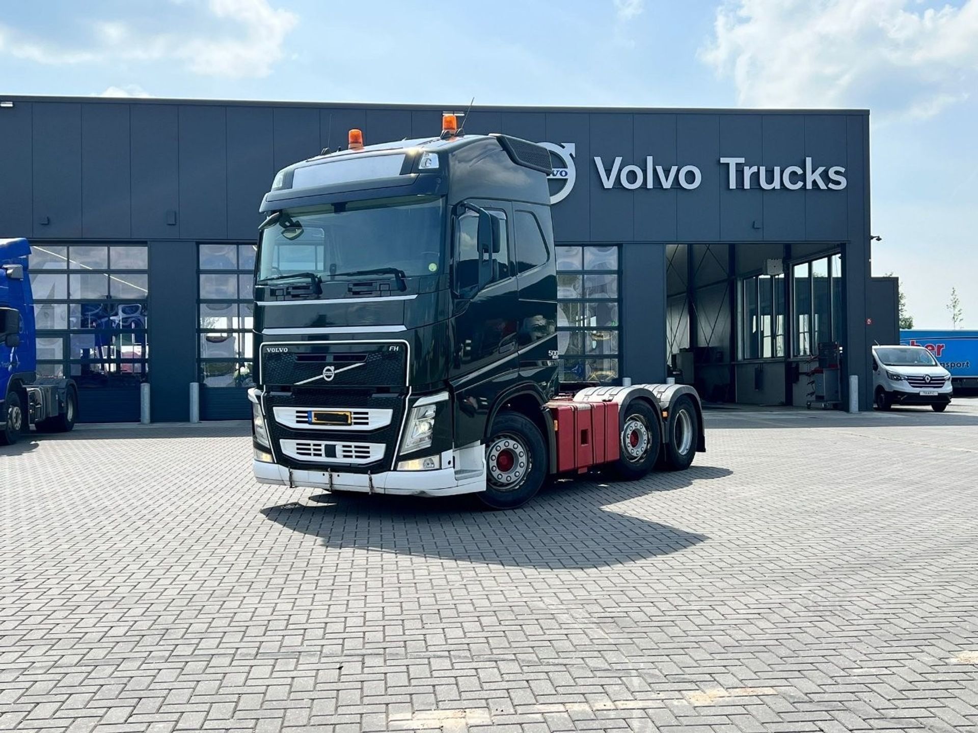 Volvo-FH-500-6x2-vla-trekker-14.jpg