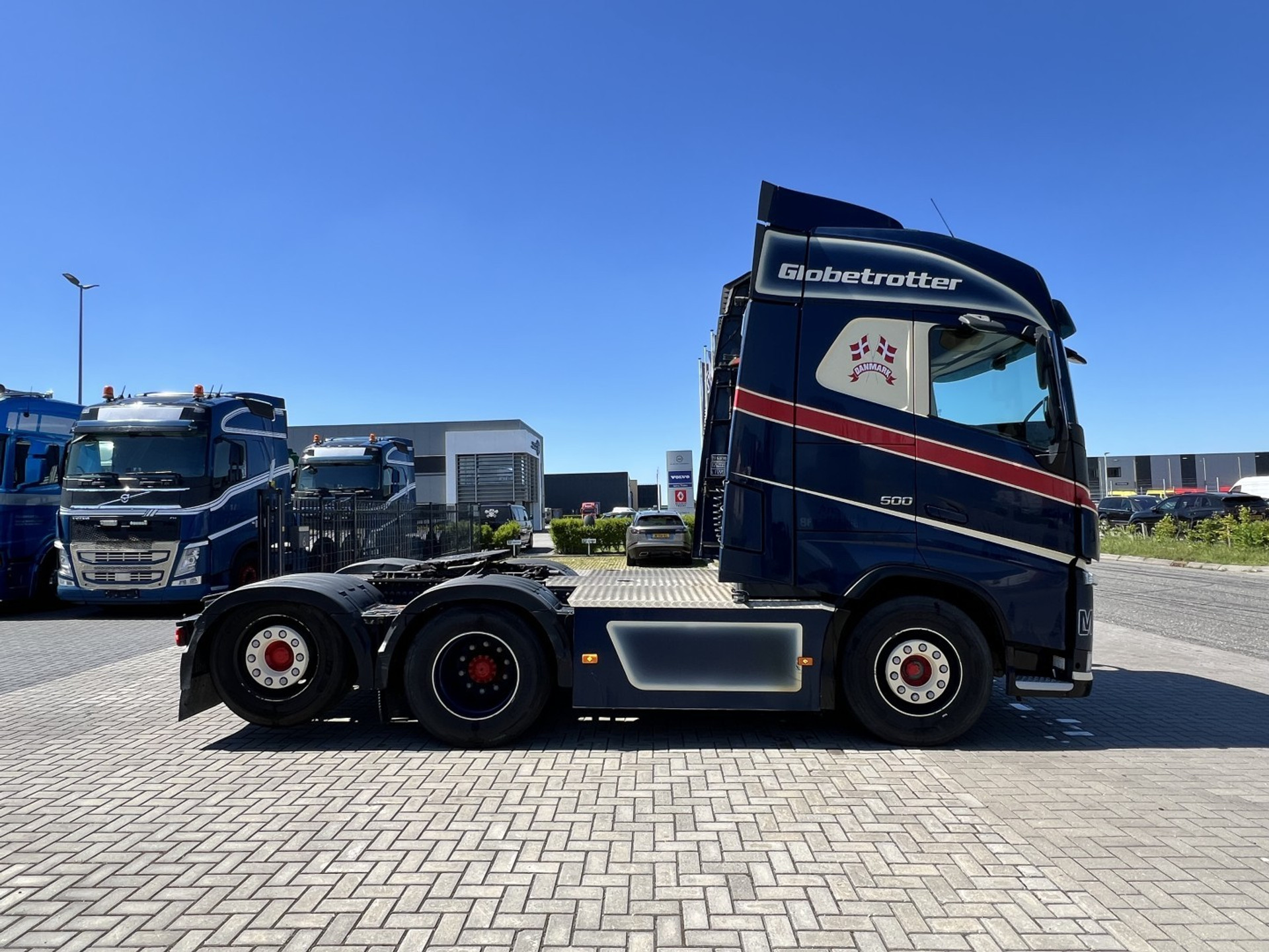 44913377-4.jpg