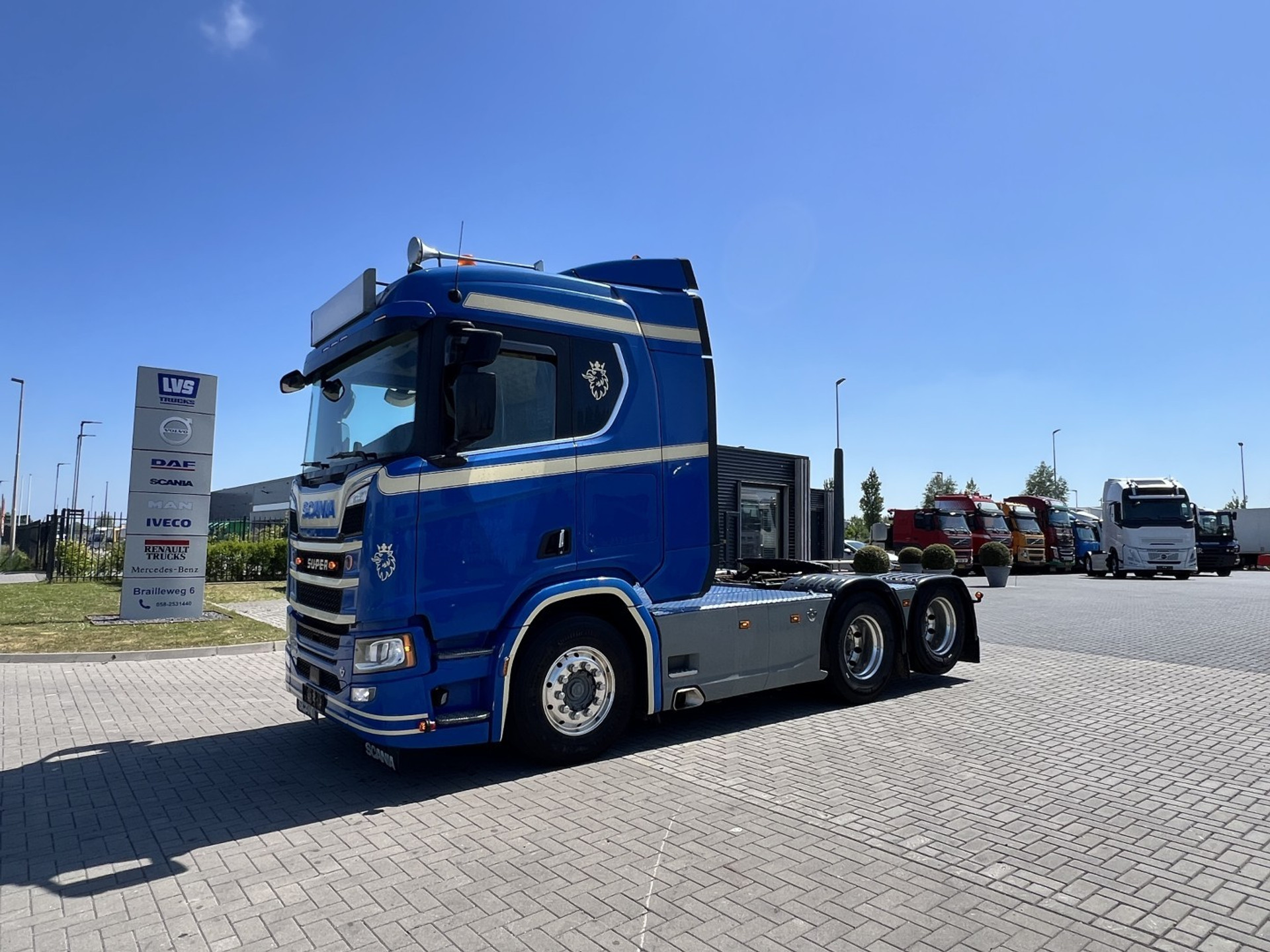 45060403-1.jpg
