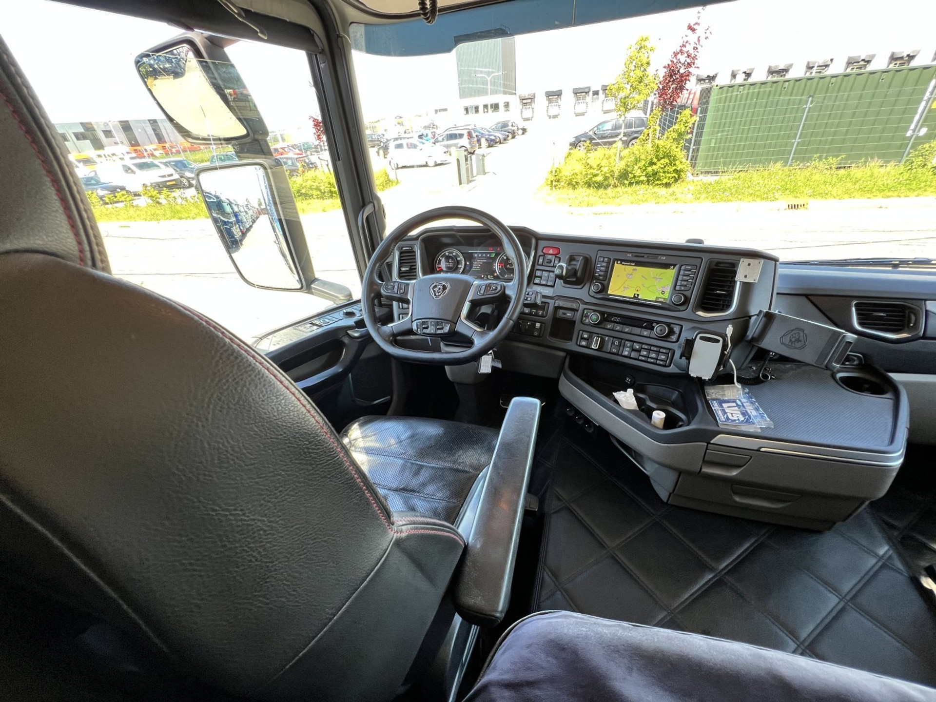 45060403-28.jpg