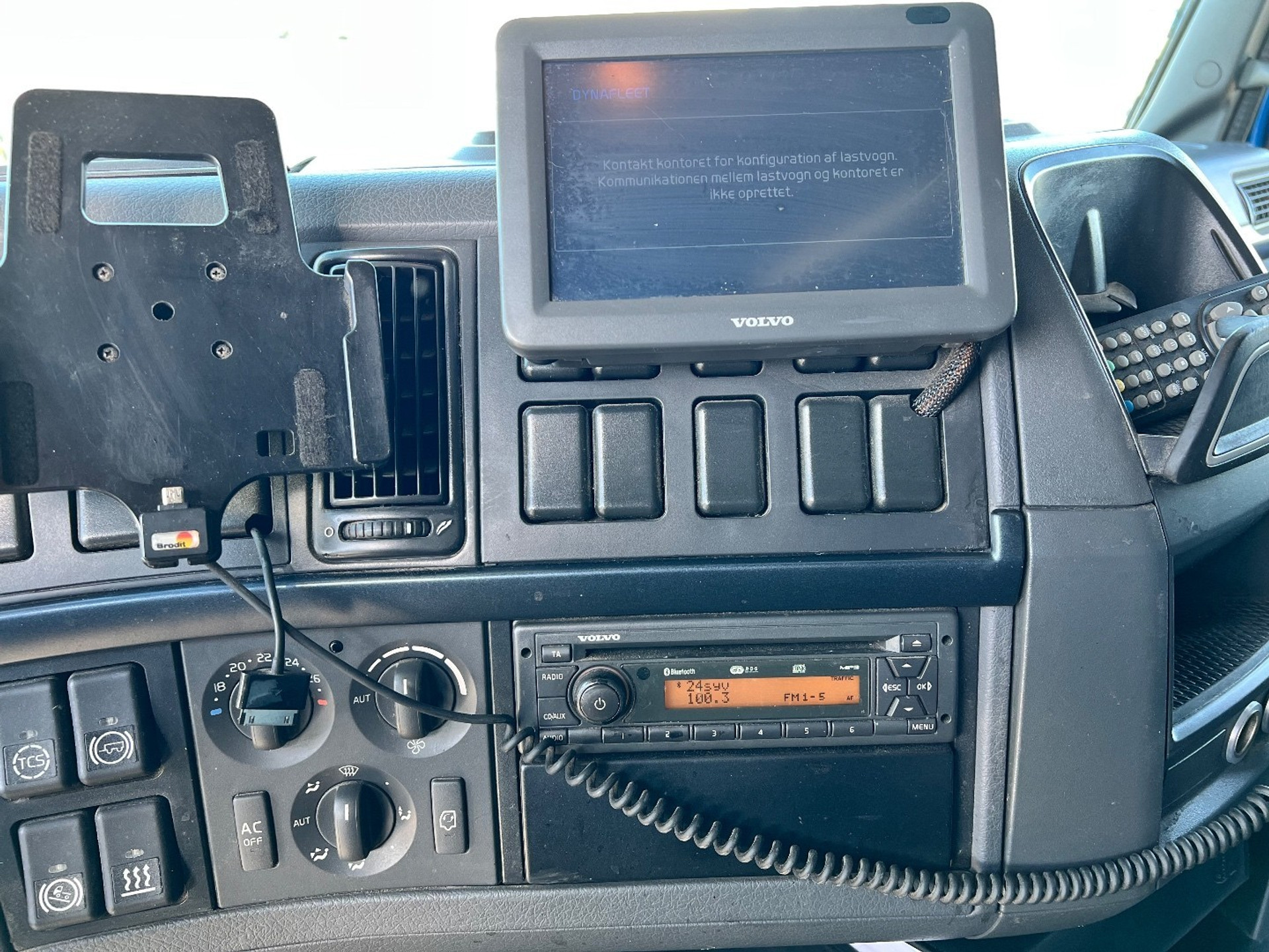 47966553-21.jpg