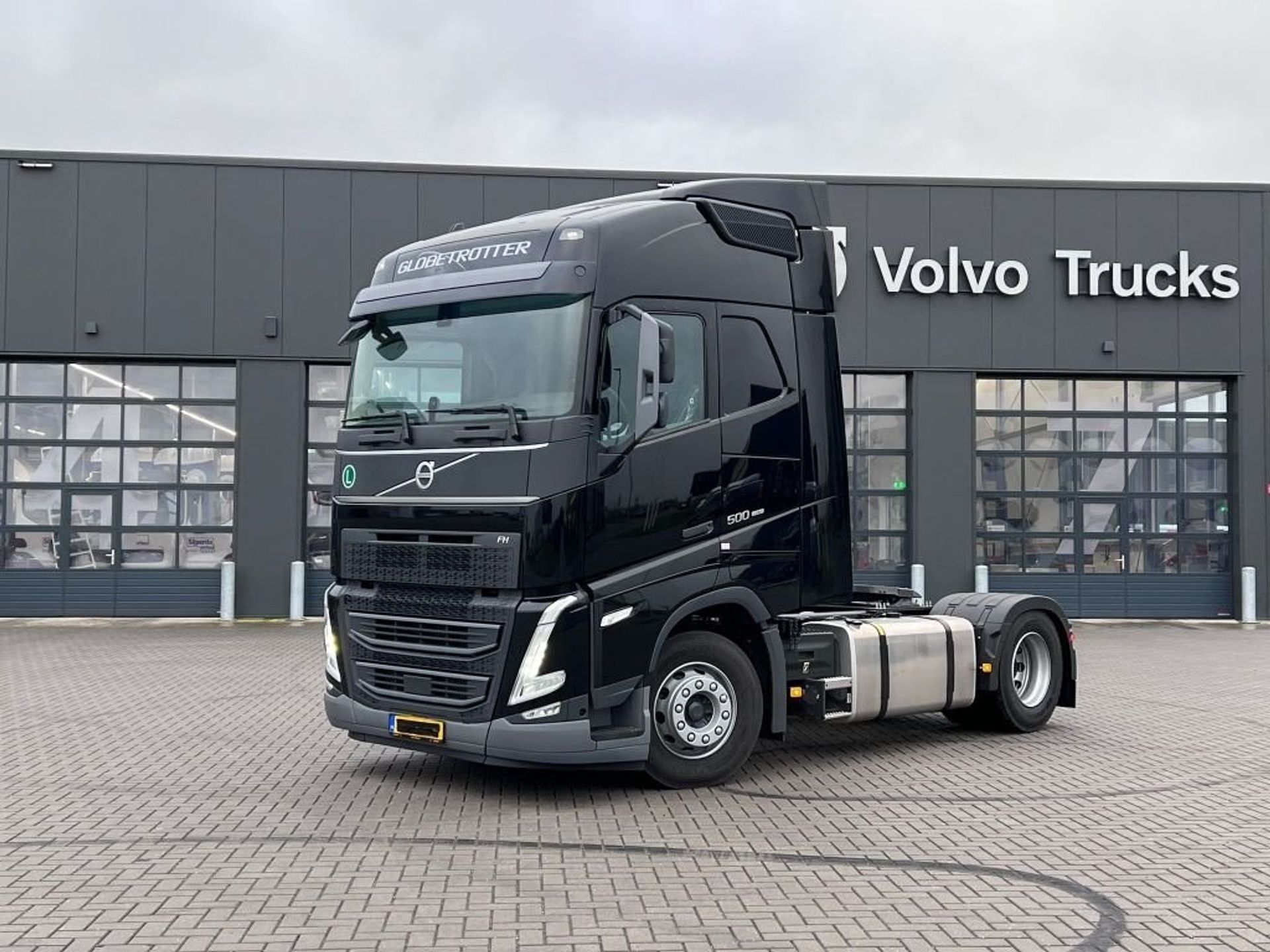 Volvo-FH-500-4x2-9.jpg