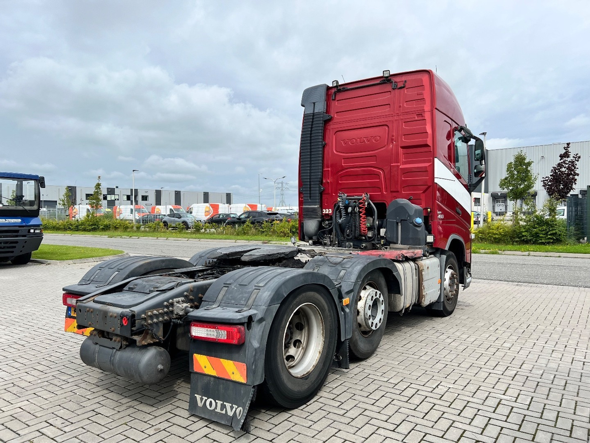 46854817-5.jpg