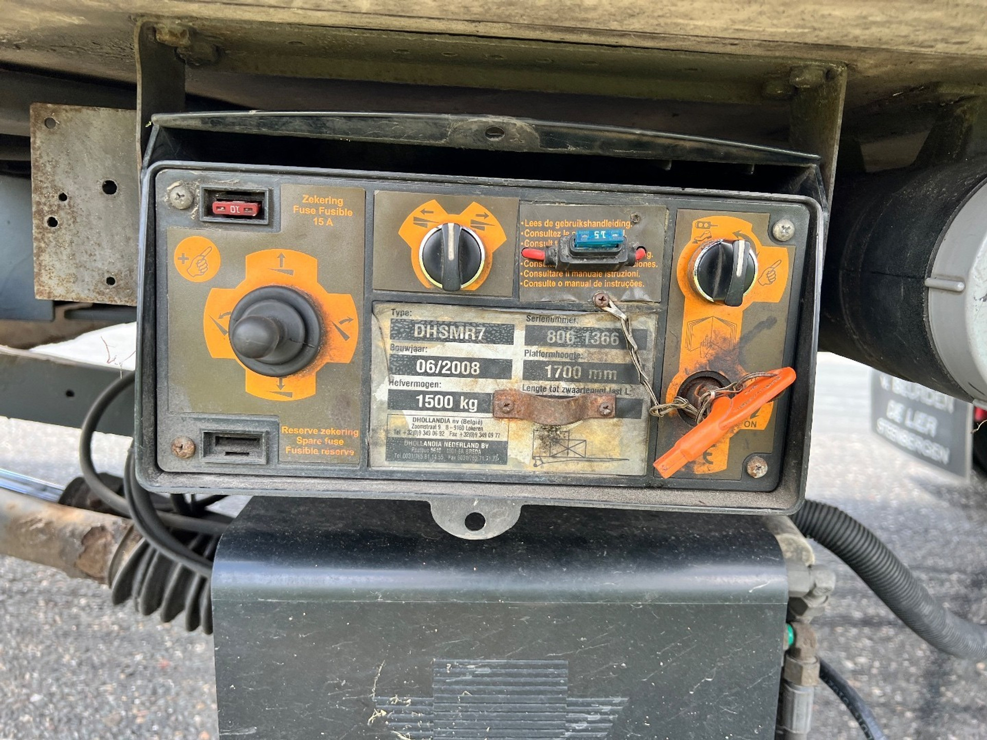 46125625-16.jpg