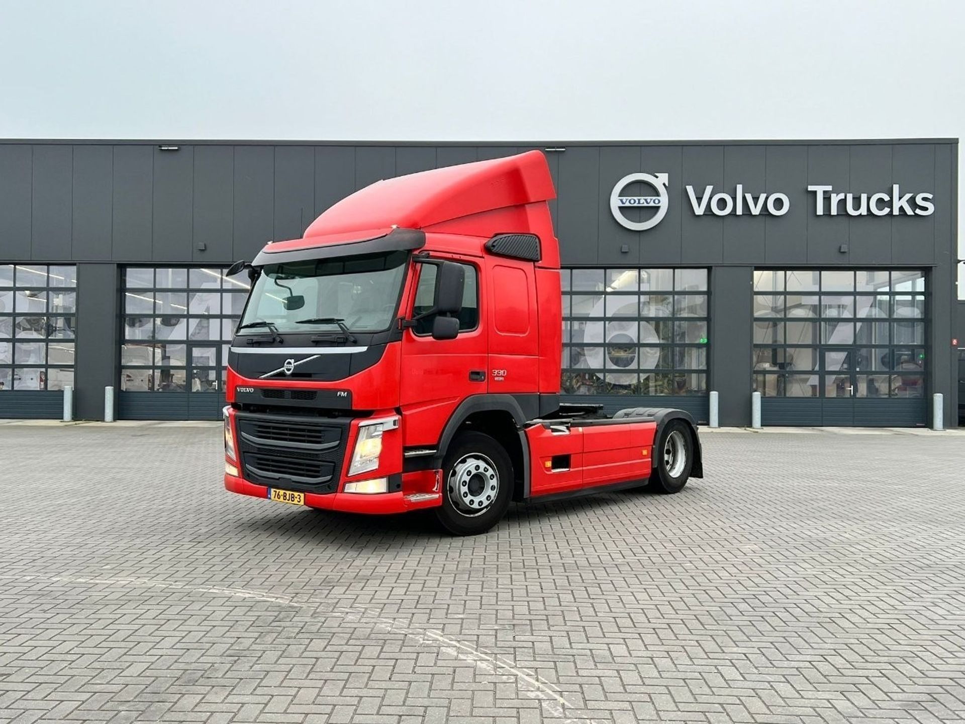 Volvo-FM-330-14.jpg