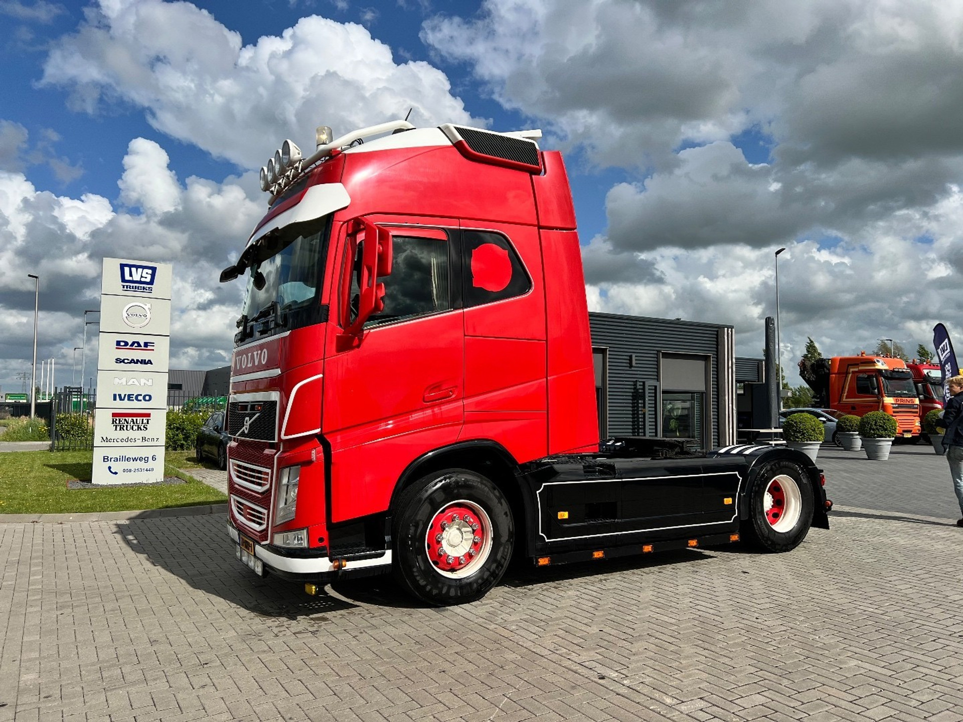 45932986-1.jpg
