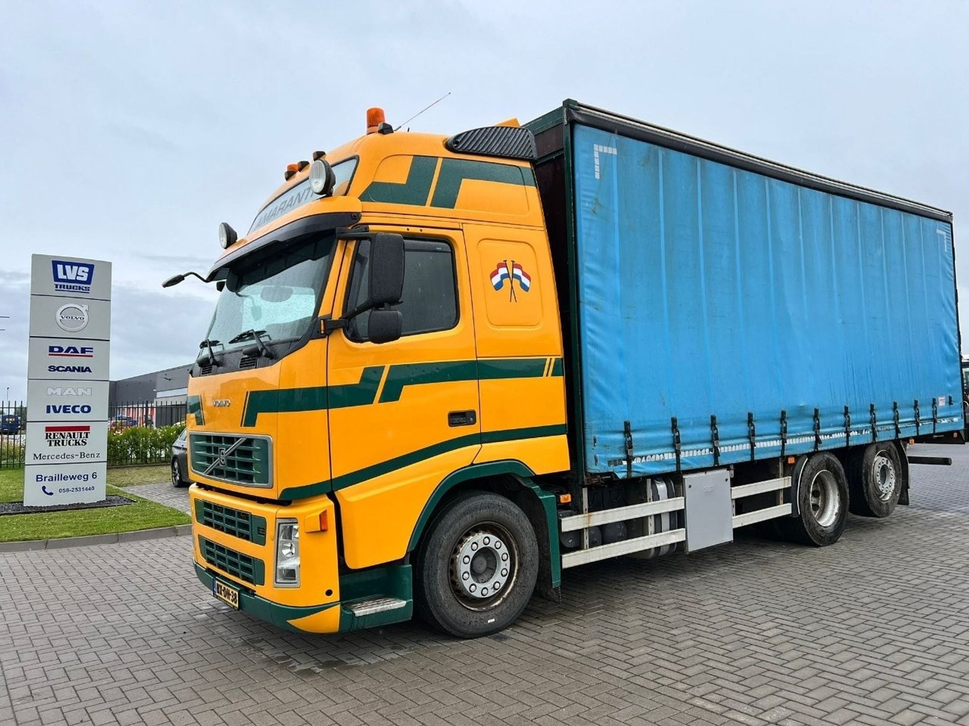 Volvo-FH-440-6x2-bakwagen-1.jpg