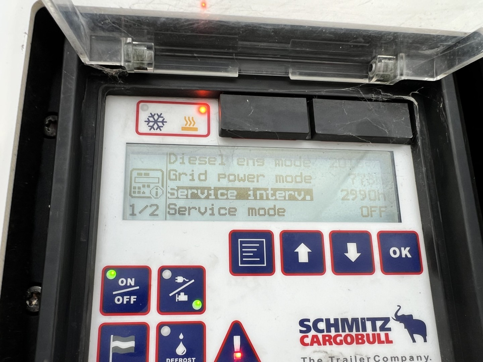 43183075-19.jpg