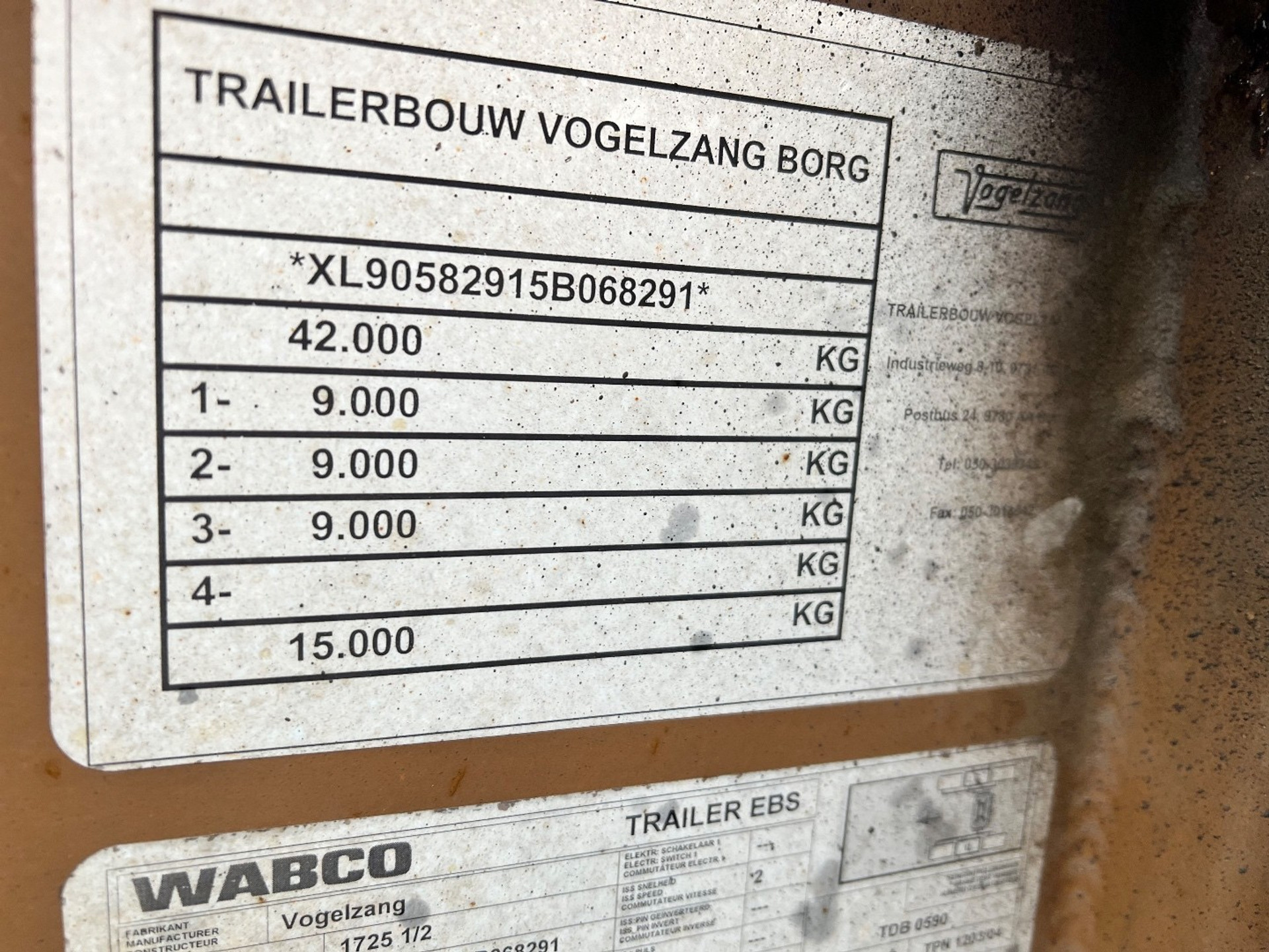 45957417-16.jpg